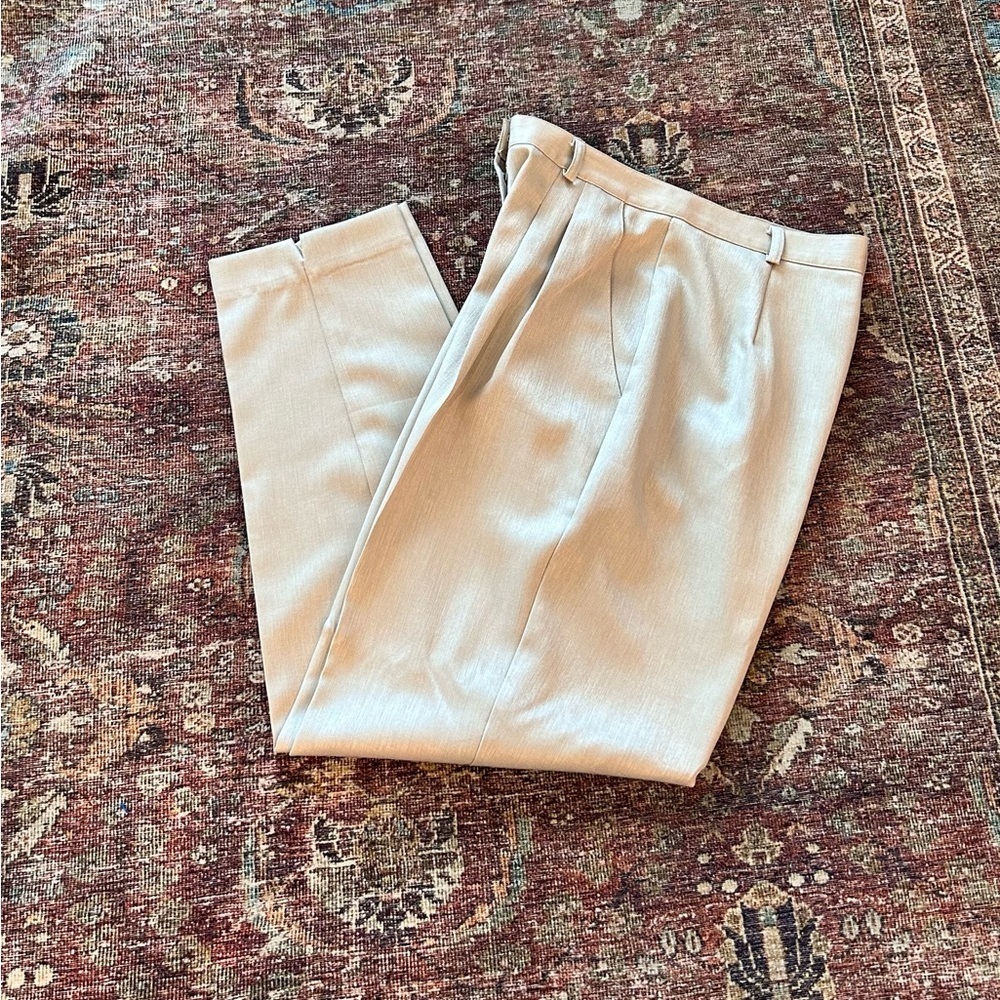 Synari Women’s Tan Trouser 

Size 10
